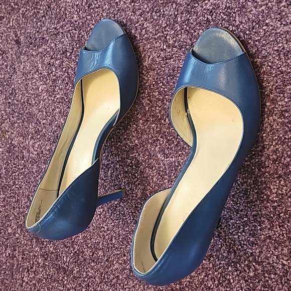 Women's Nine West Heels Size 6 - Picture 3 of 5